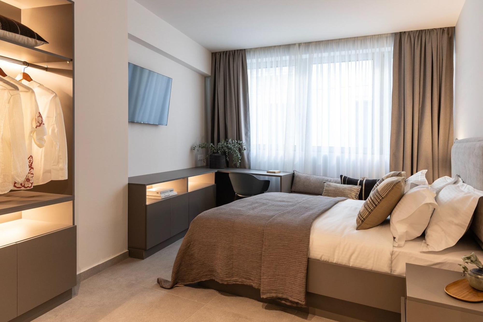 Celestial Athens Suites At Praxitelous エクステリア 写真