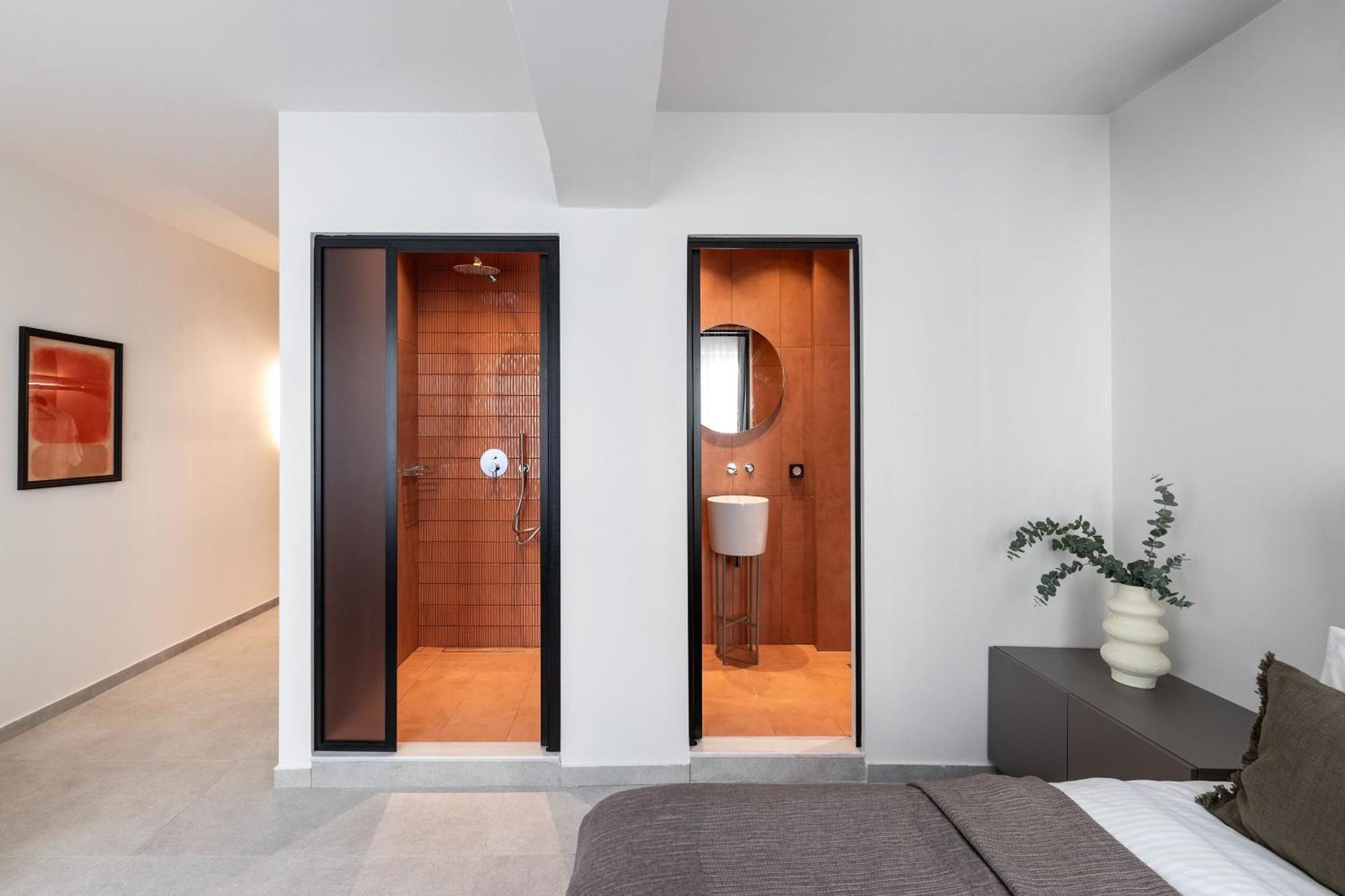 Celestial Athens Suites At Praxitelous エクステリア 写真