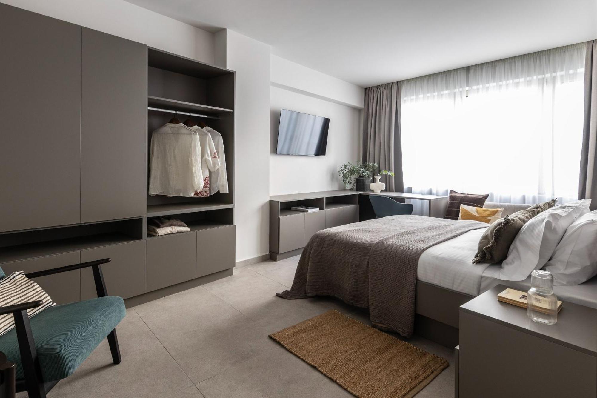 Celestial Athens Suites At Praxitelous エクステリア 写真