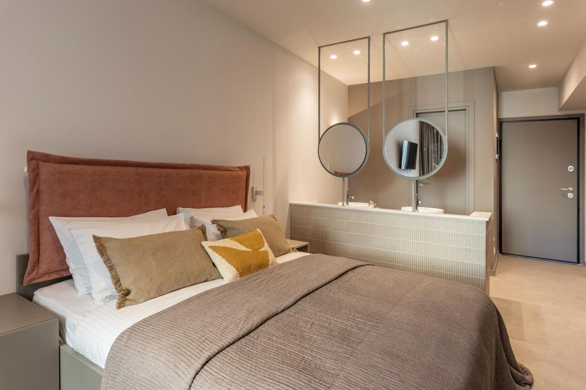 Celestial Athens Suites At Praxitelous エクステリア 写真