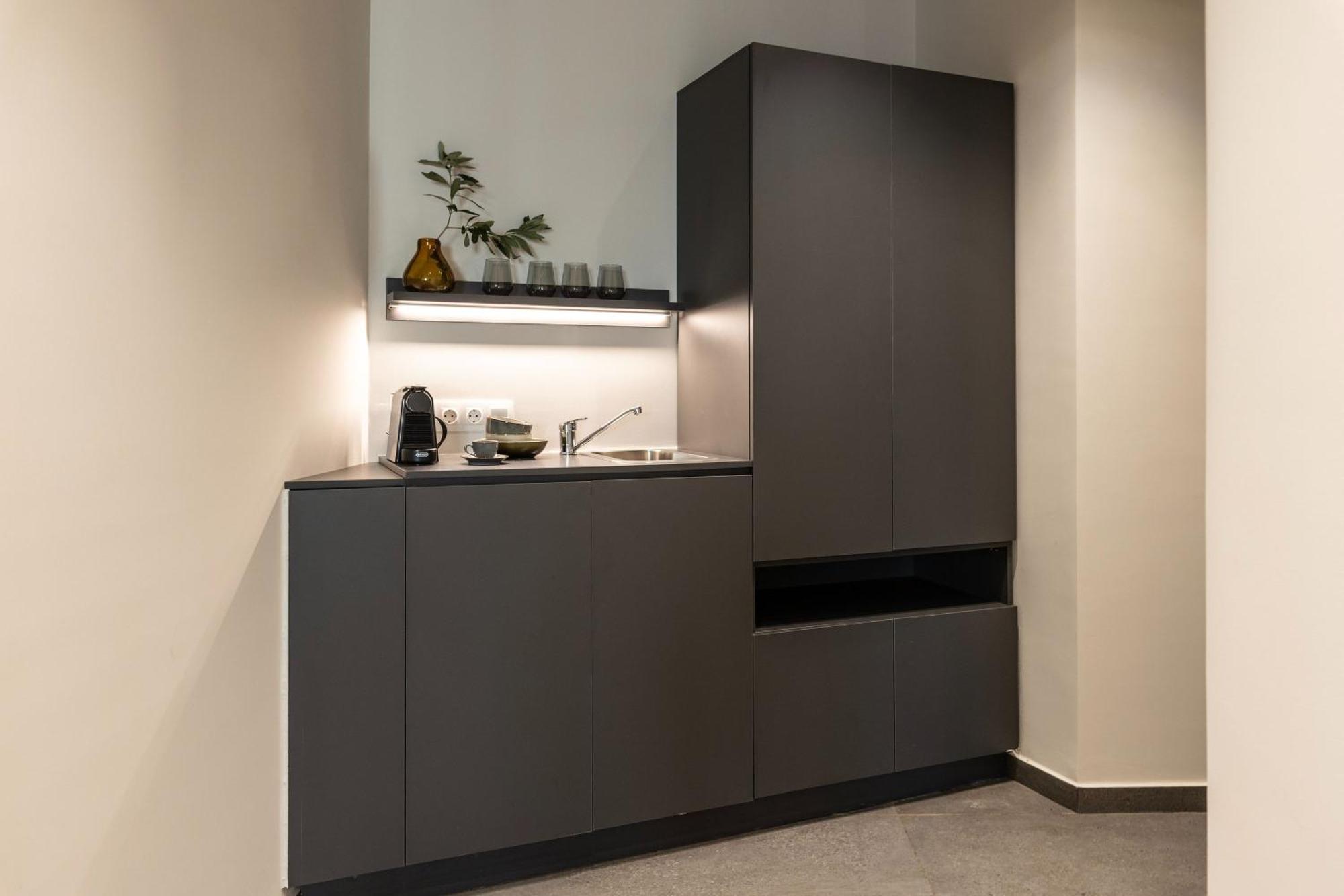 Celestial Athens Suites At Praxitelous エクステリア 写真