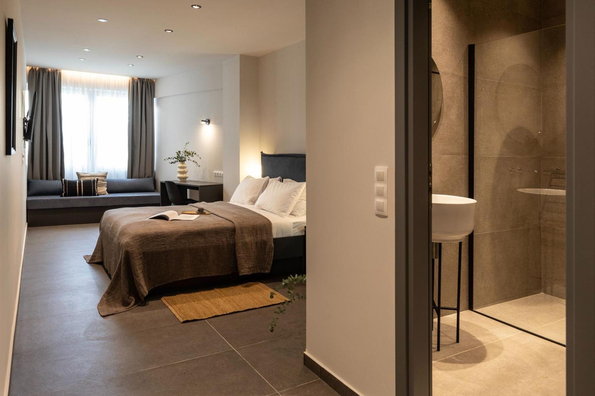 Celestial Athens Suites At Praxitelous エクステリア 写真